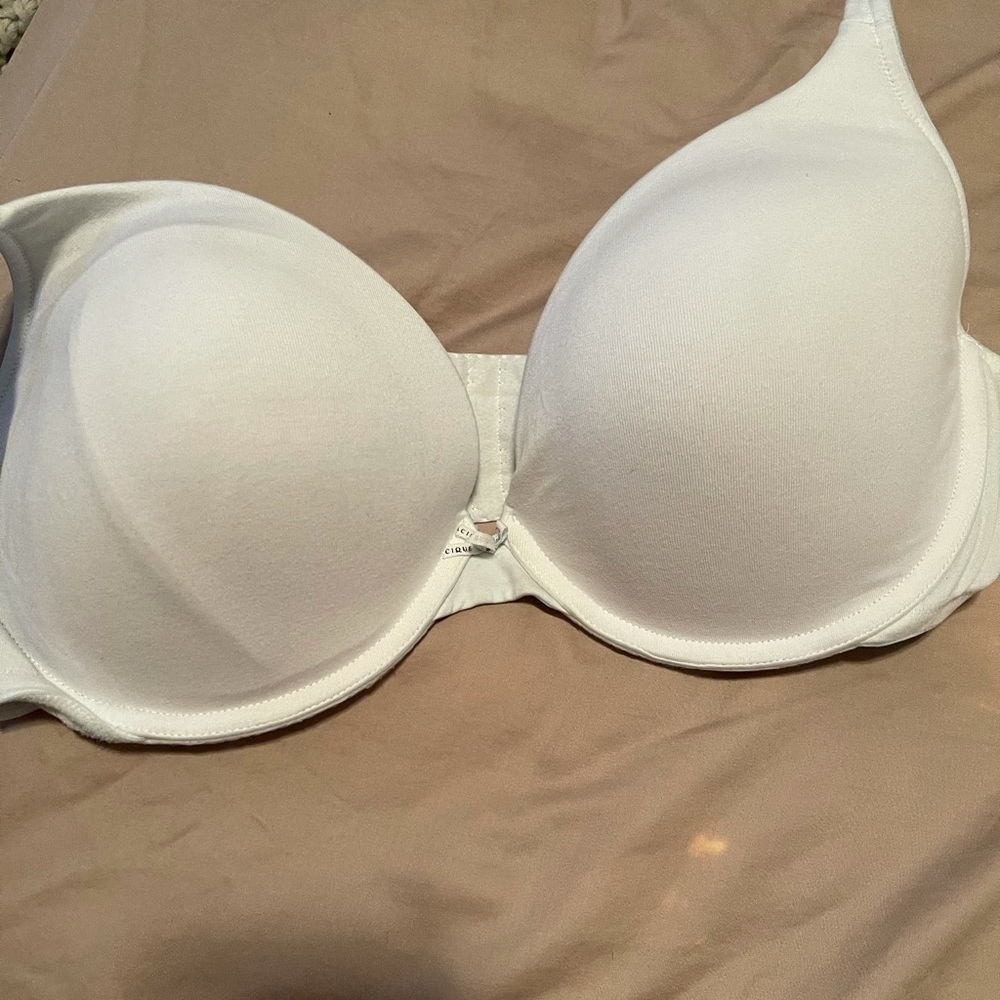 Cacique bra 42DDD